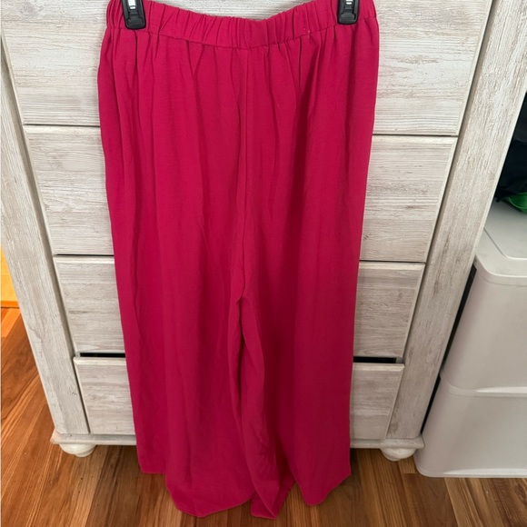 Size Large Wide Leg Pants - Picture 4 of 5
